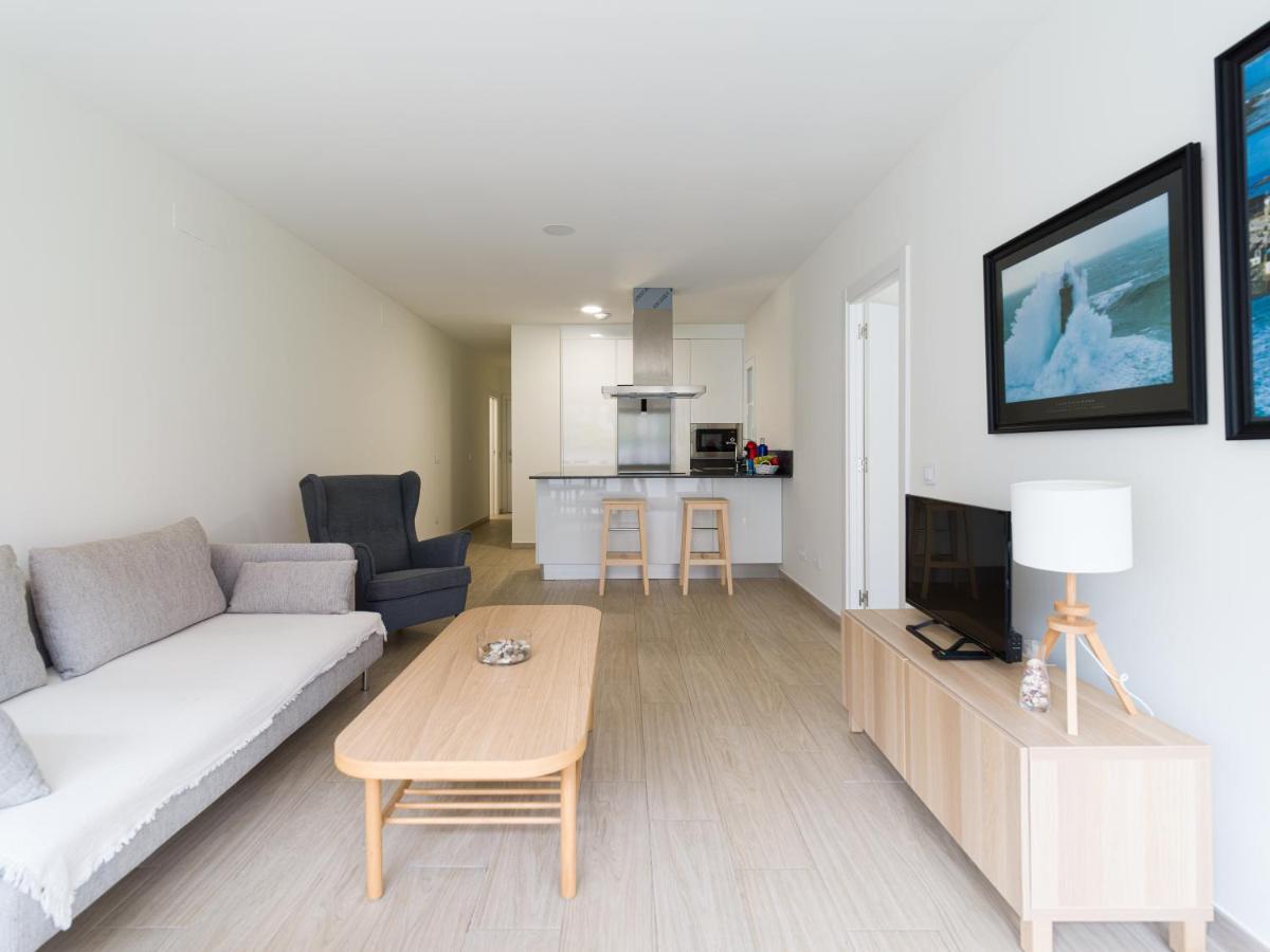 Homeforguest Modern Apartment In Las Canteras With Parking Las Palmas de Gran Canaria Eksteriør bilde